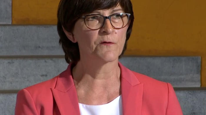 Saska Esken: Hilfen für bedürftige Schüler*innen