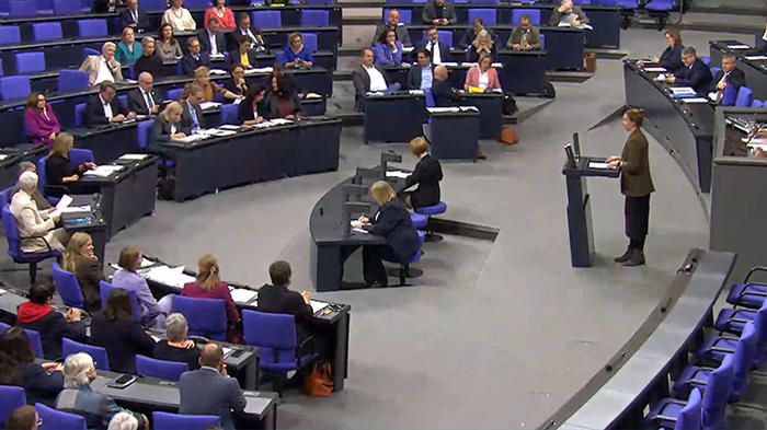 Rednerin Gyde Jensen (FDP) am 05.12.2024 zur Neuregelung des Schwangerschaftsabbruchs