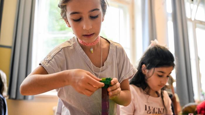 Kinder von Alleinerziehenden tragen ein besonders hohes Armutsrisiko. - Bild: UNICEF/ Paula G. Vidal